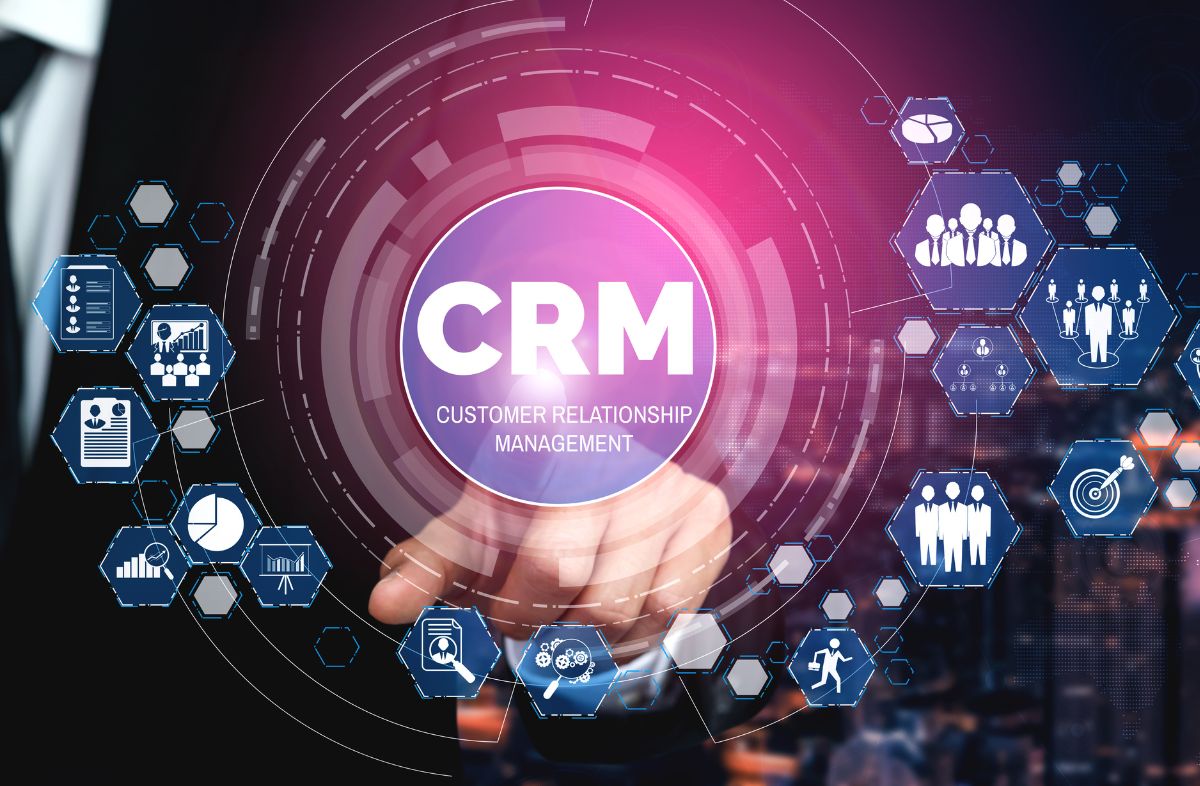 مدیریت ارتباط با مشتری یا CRM چیست